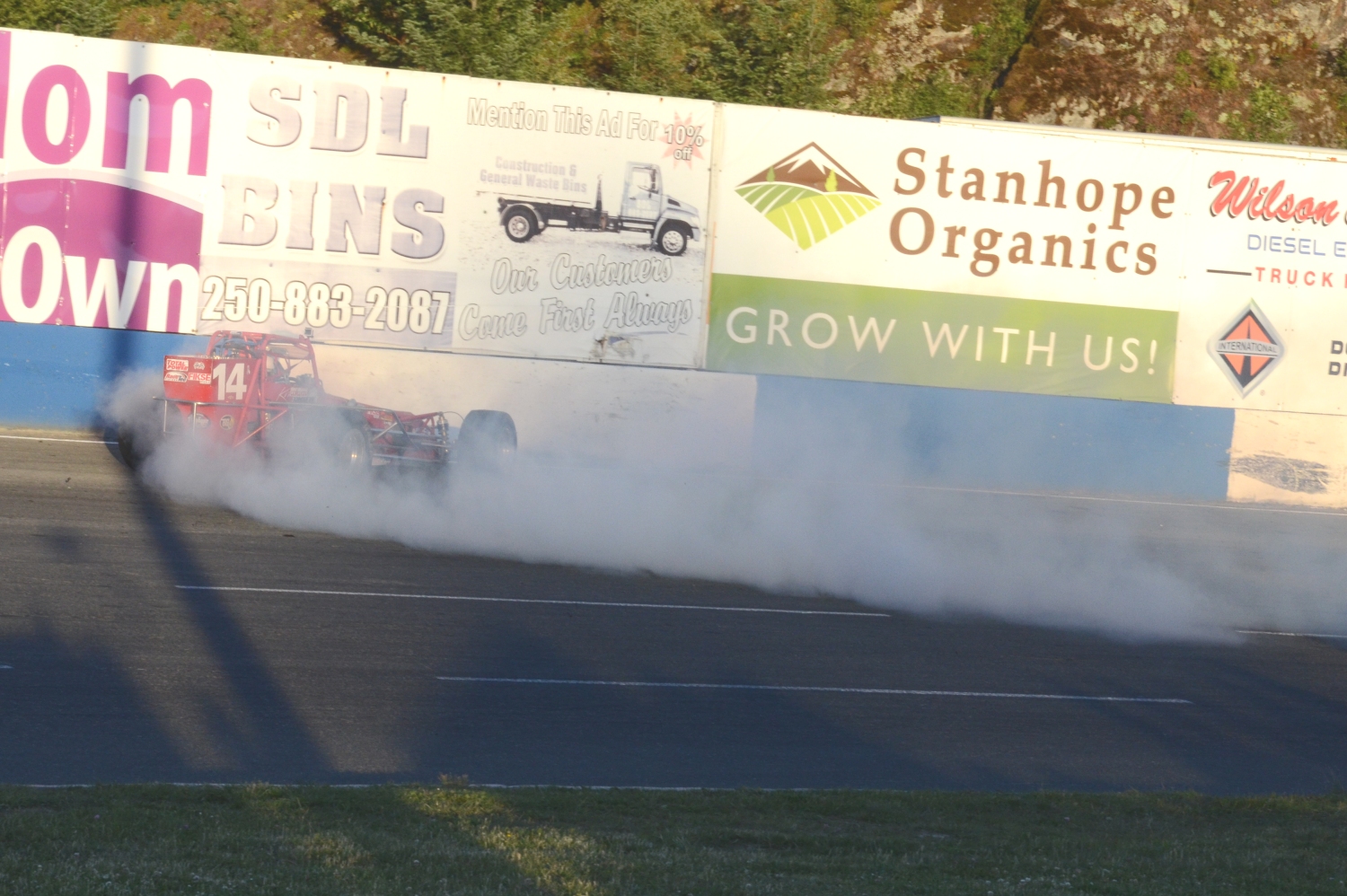 Dsc_7551_RGHSmoke.jpg